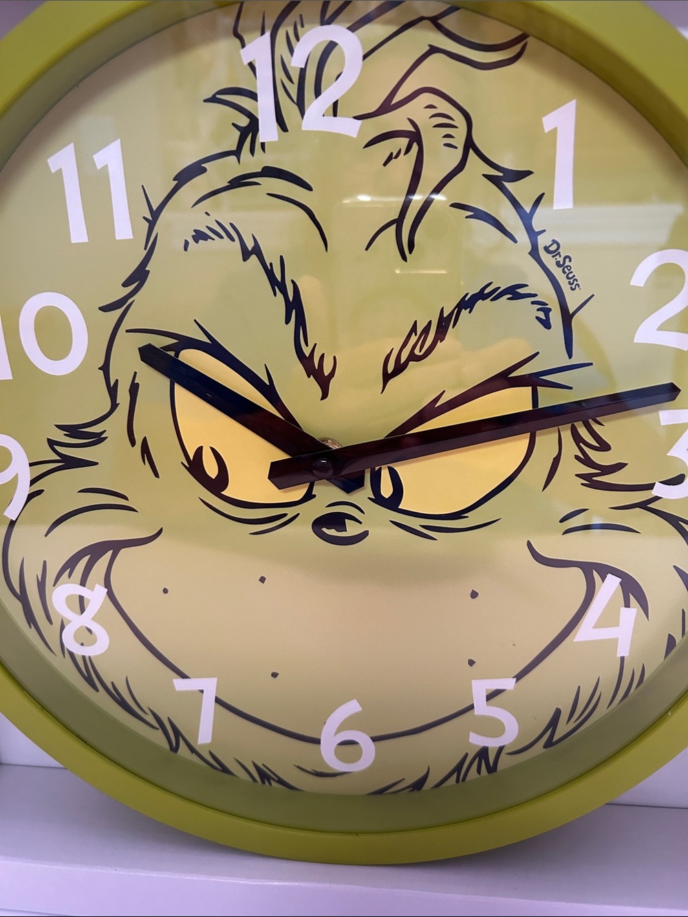 Grinch wall clock - Picture 2 of 5